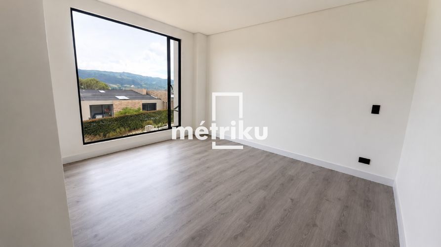 Casa de 4 alcobas en venta en San Gabriel, Sopó, 584 m² · foto 7 de 20