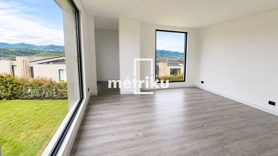 Casa de 4 alcobas en venta en San Gabriel, Sopó, 584 m² · foto 14 de 20