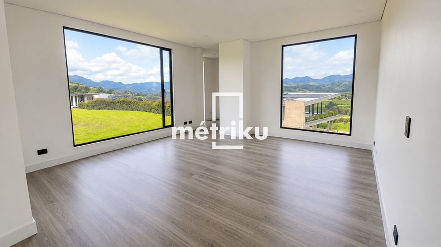 Casa de 4 alcobas en venta en San Gabriel, Sopó, 584 m² · foto 13 de 20