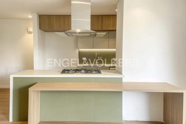 Apartamento de 2 alcobas en venta en Santa Barbara, Bogotá, 128 m² · foto 10 de 12