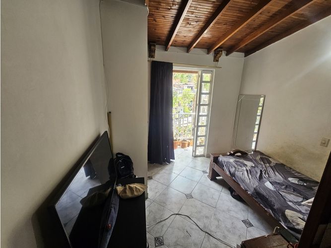 Casa de 3 alcobas en venta en Villatina, Medellín, 90 m² · foto 10 de 19