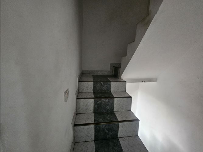 Casa de 3 alcobas en venta en Villatina, Medellín, 90 m² · foto 11 de 19