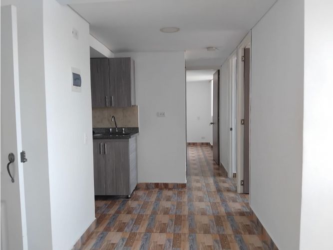 Apartamento en arriendo en Pajarito, Medellín, 52 m² · foto 10 de 16