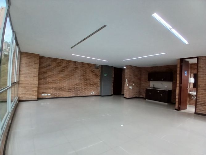 Oficina en arriendo en San Diego, Medellín, 64 m² · foto 5 de 10