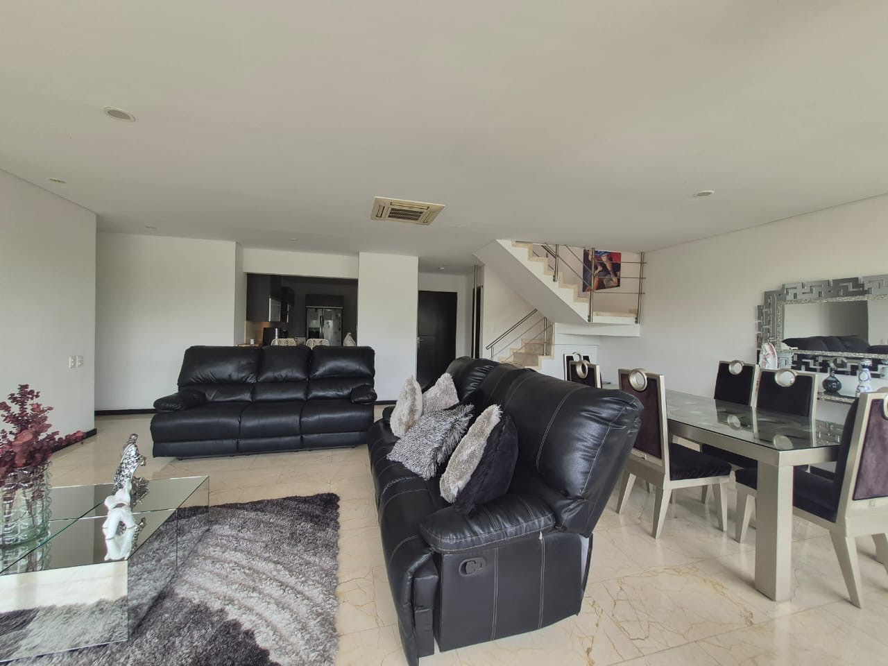 Apartment for rent in Ciudad jardin, Cali