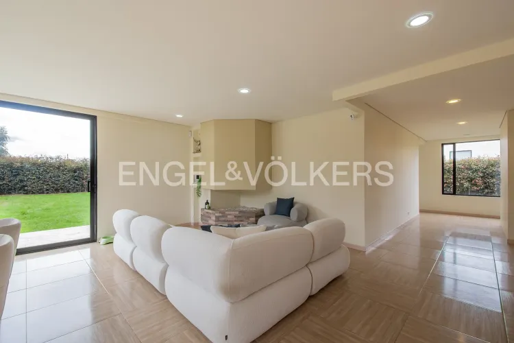 Casa de 4 alcobas en venta en Tiquiza, Chía, 178 m² · foto 4 de 20