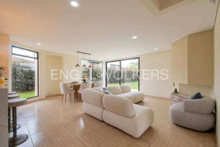 Casa de 4 alcobas en venta en Tiquiza, Chía, 178 m² · foto 2 de 20