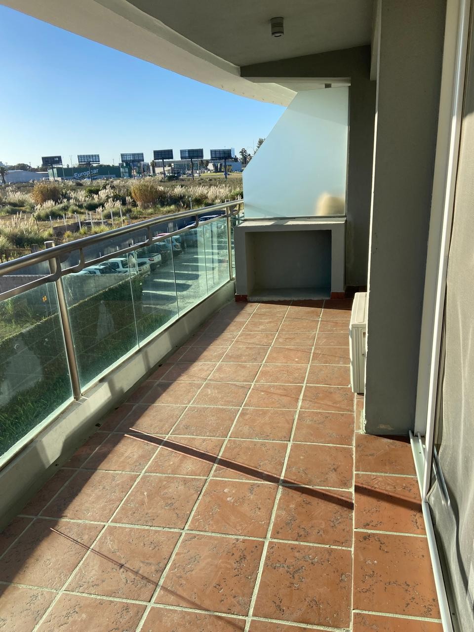 Divino Apto de 1 d, nuevo y luminoso, balcón y garage $32000 · Foto 7