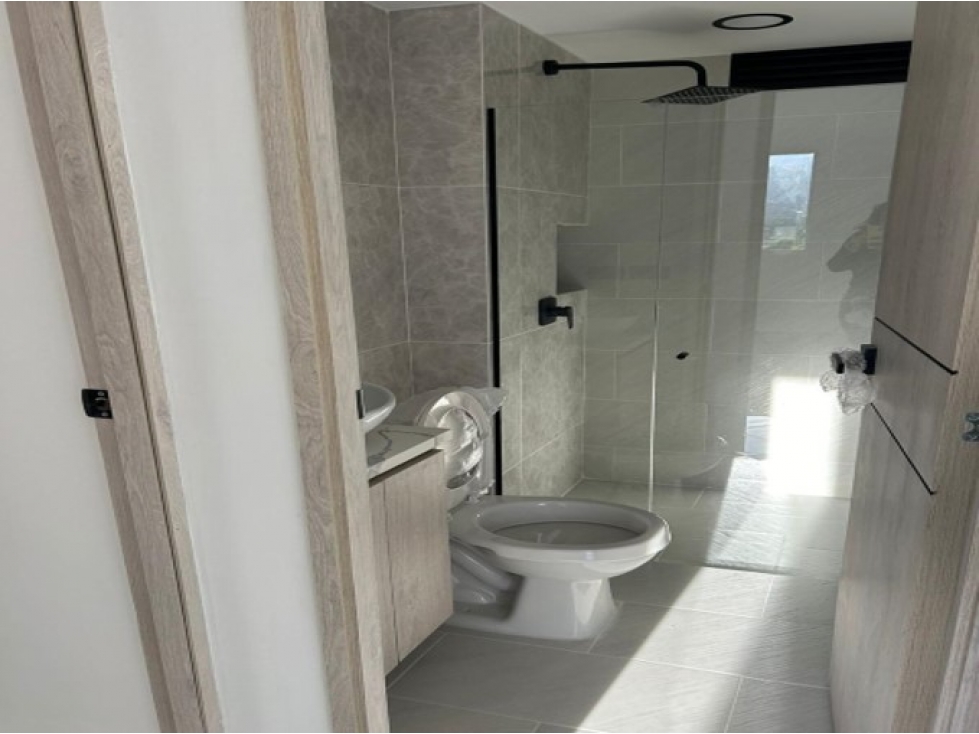 Apartamento en venta en La Floresta, Medellín · foto 15 de 20