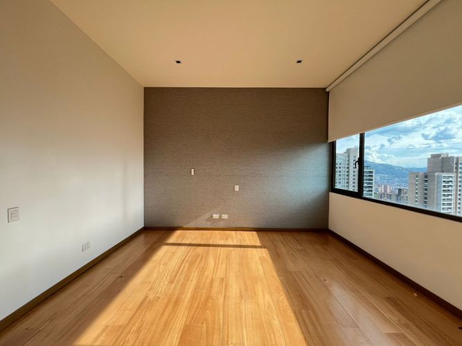 Apartamento en venta en El Poblado, Medellín · foto 18 de 20