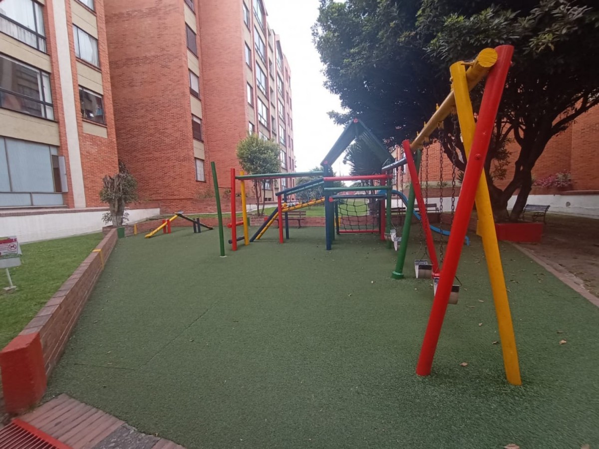 Apartamento en venta en Ciudad Salitre, Bogotá · foto 19 de 24