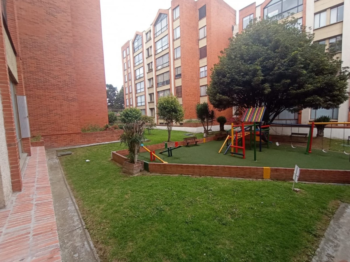 Apartamento en venta en Ciudad Salitre, Bogotá · foto 20 de 24