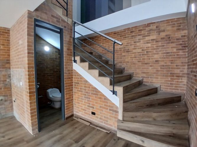 Local en arriendo en San Diego, Medellín, 60 m² · foto 2 de 10