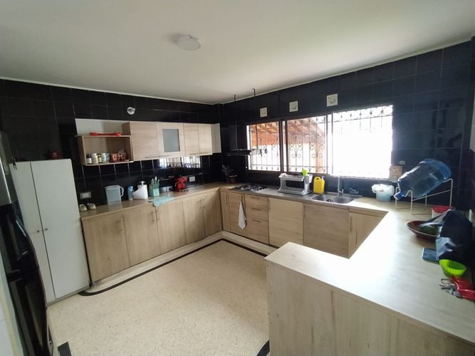 Casa de 3 alcobas en venta en El Rosal, Cúcuta, 237 m² · foto 2 de 19