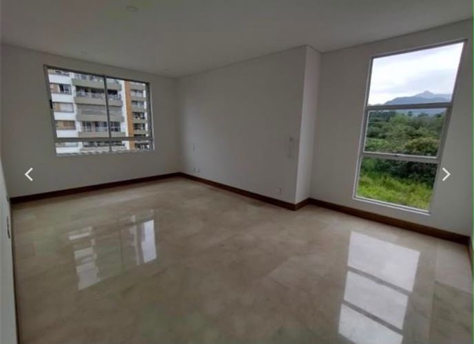 Apartamento en venta en Pance, Cali · foto 14 de 23