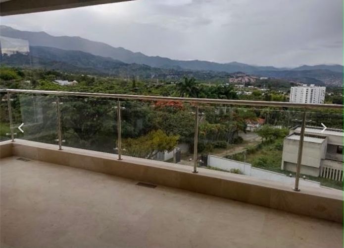 Apartamento en venta en Pance, Cali · foto 7 de 23