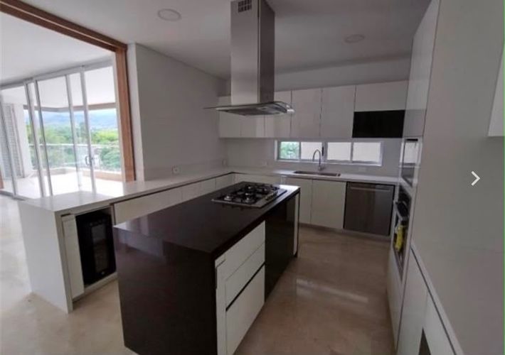 Apartamento en venta en Pance, Cali · foto 8 de 23