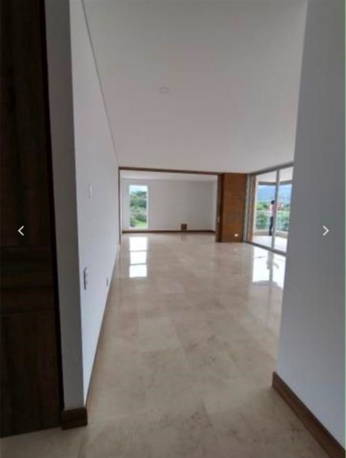 Apartamento en venta en Pance, Cali · foto 3 de 23