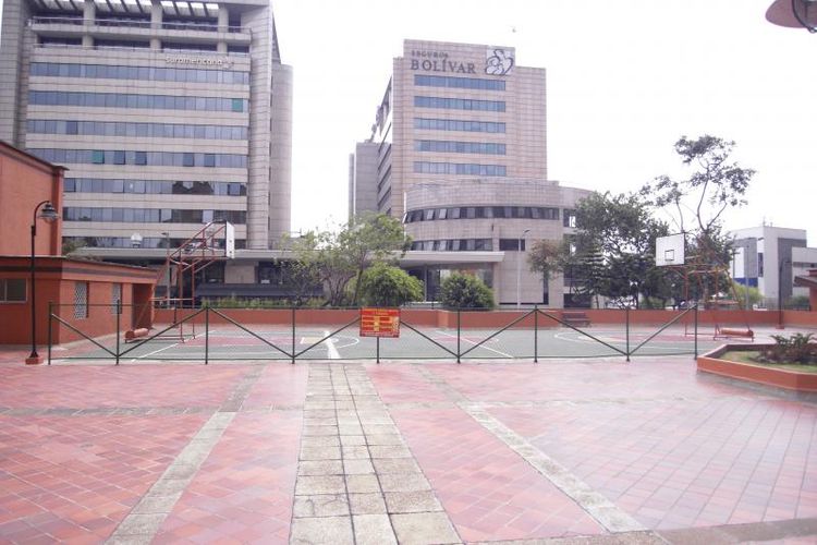 Apartamento de 3 alcobas en venta en Balcones Del Salitre, Bogotá, 84 m² · foto 2 de 18