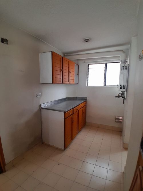 Apartamento de 3 alcobas en venta en Balcones Del Salitre, Bogotá, 84 m² · foto 10 de 18