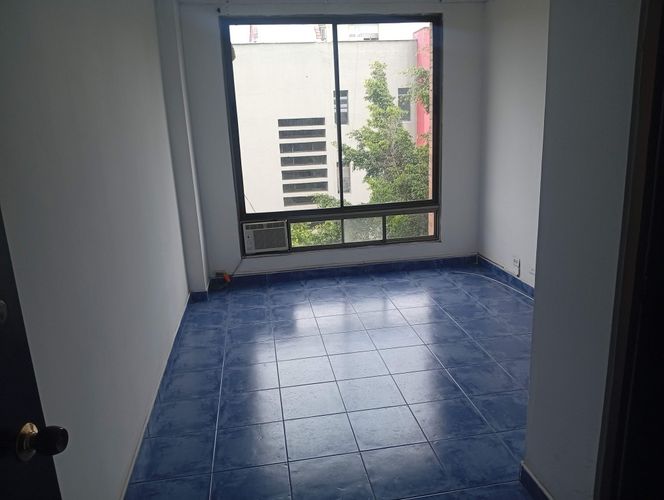Oficina en arriendo en Granada, Cali, 22 m² · foto 2 de 16