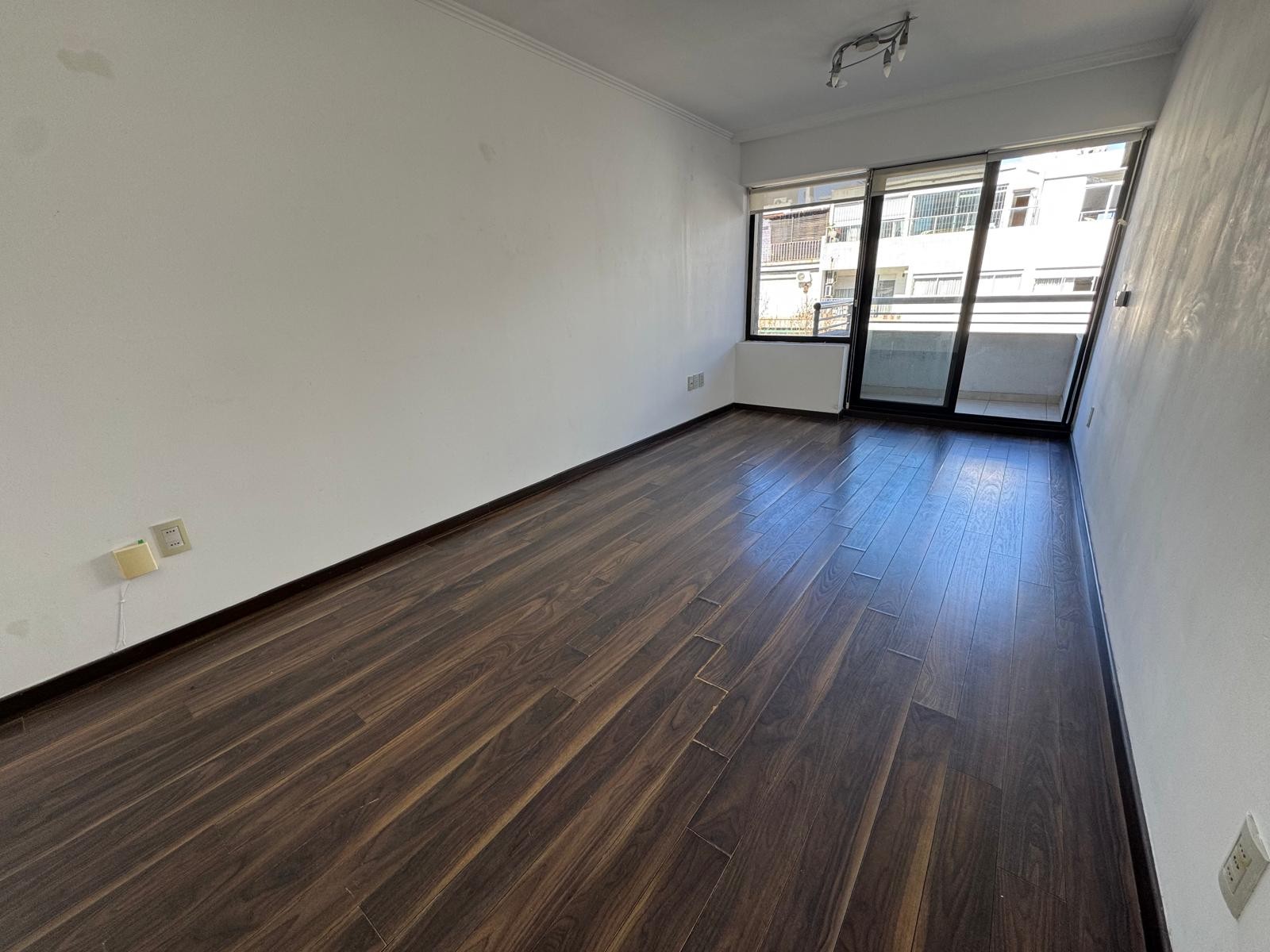 Apartamento en alquiler 2 dormitorios y garaje en Pocitos · Foto 3