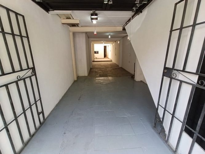 Bodega en arriendo en El Salvador, Medellín, 70 m² · foto 2 de 15