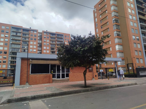 Apartamento en venta en Gran Granada, Bogotá · foto 3 de 21