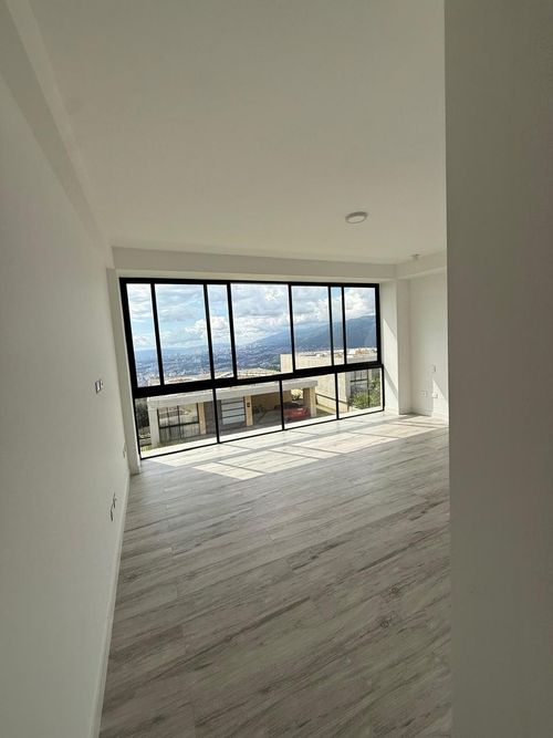 Casa de 3 alcobas en venta en Ruitoque, Floridablanca, 330 m² · foto 4 de 11