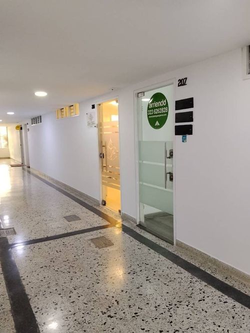 Oficina en arriendo en Cabecera Del Llano, Bucaramanga, 48 m² · foto 3 de 10
