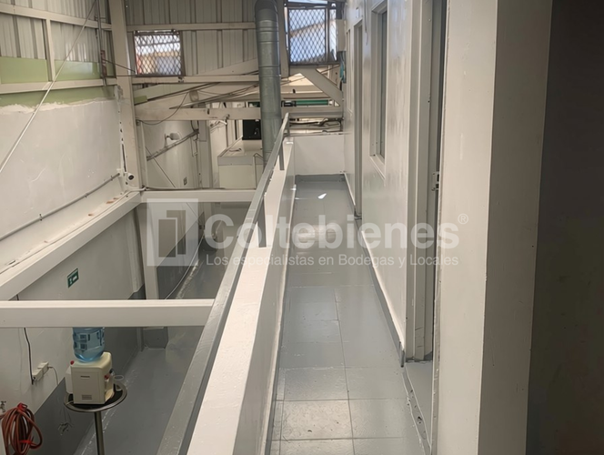 Bodega en venta en Viviendas Del Sur, Itagüí, 190 m² · foto 5 de 12
