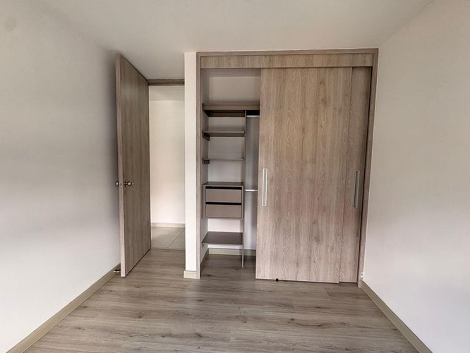 Apartamento de 3 alcobas en arriendo en Vegas De La Doctora, Sabaneta, 75 m² · foto 10 de 14
