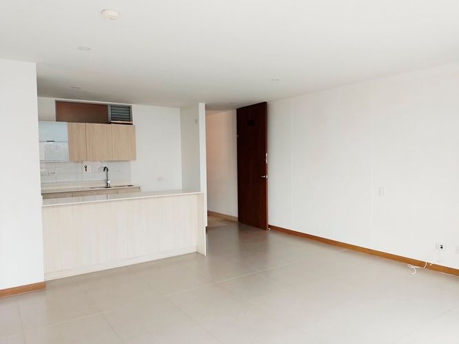 Apartamento de 1 alcoba en arriendo en El Poblado, Medellín, 68 m² · foto 4 de 15