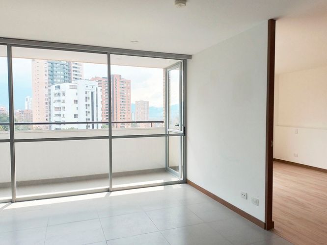 Apartamento de 1 alcoba en arriendo en El Poblado, Medellín, 68 m² · foto 2 de 15