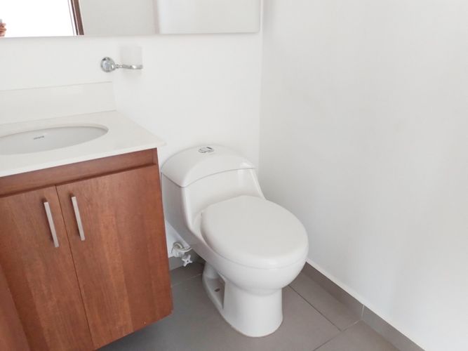 Apartamento de 1 alcoba en arriendo en El Poblado, Medellín, 68 m² · foto 13 de 15