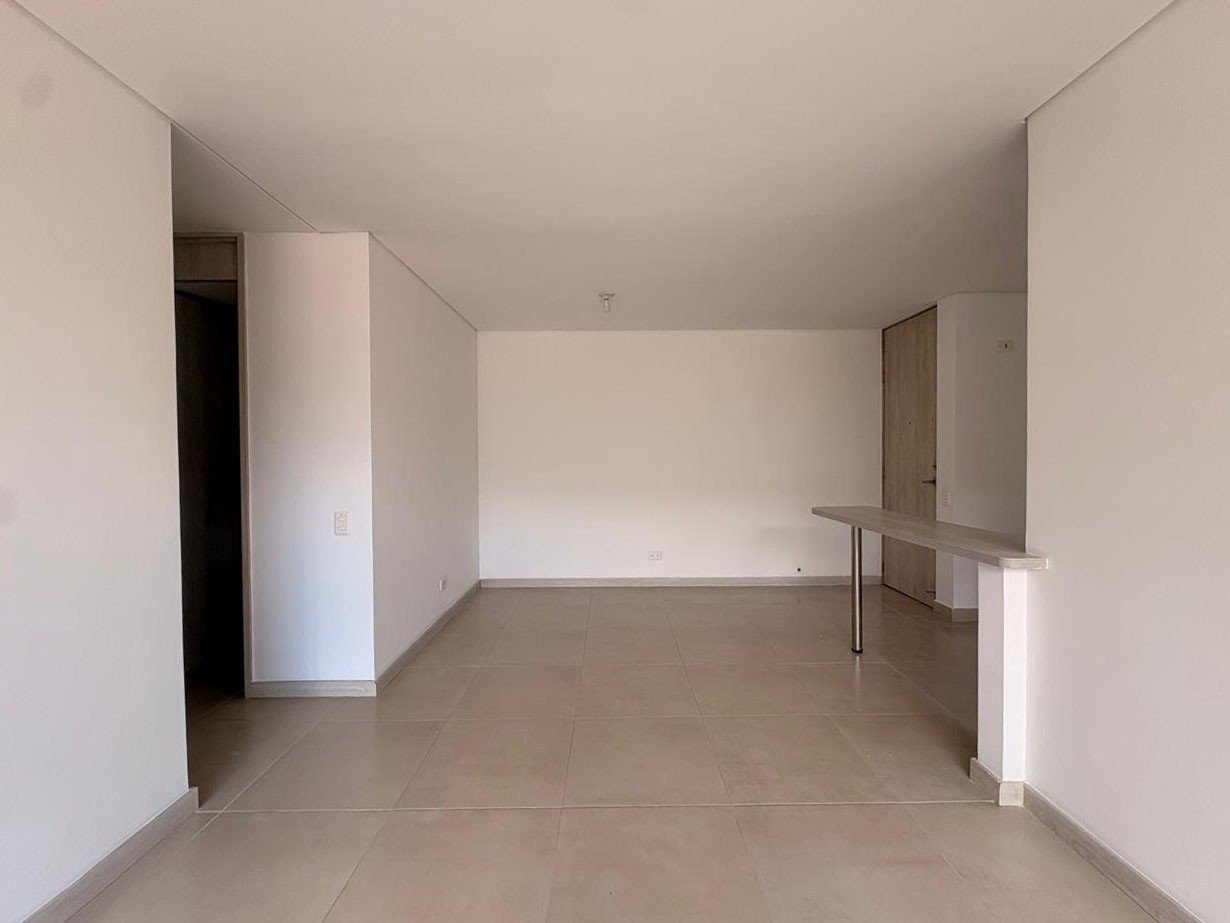 3BR Apartment in La florida (73 m²) for Sale - 2