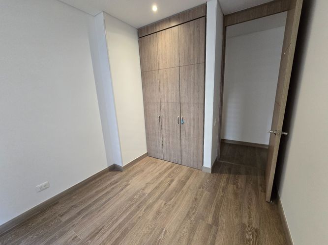 Apartamento de 3 alcobas en venta en Colina Campestre, Bogotá, 77 m² · foto 19 de 24