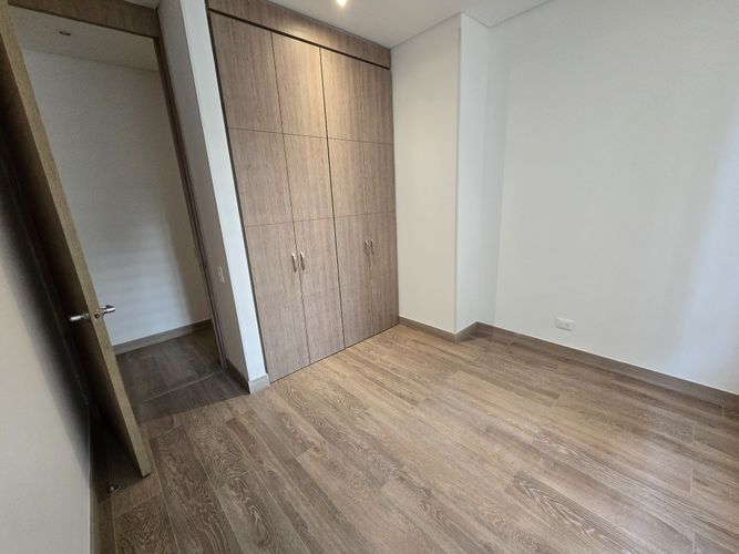 Apartamento de 3 alcobas en venta en Colina Campestre, Bogotá, 77 m² · foto 18 de 24