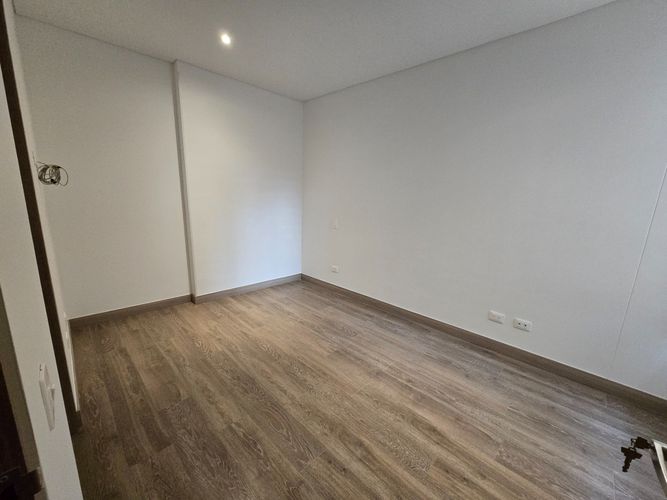 Apartamento de 3 alcobas en venta en Colina Campestre, Bogotá, 77 m² · foto 23 de 24