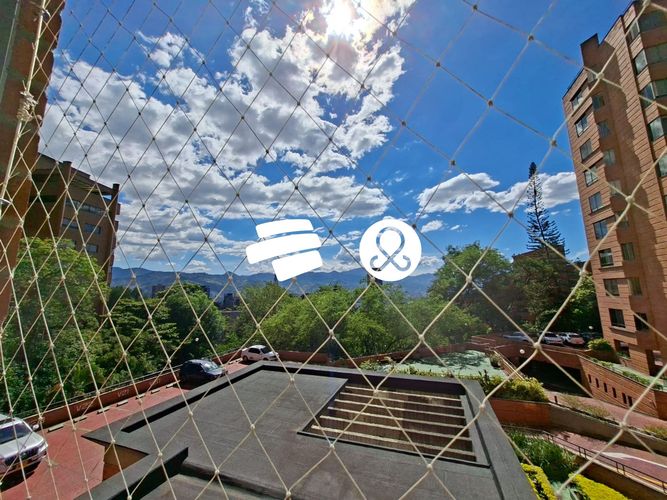 Apartamento de 3 alcobas en venta en El Tesoro, Medellín, 142 m² · foto 17 de 19