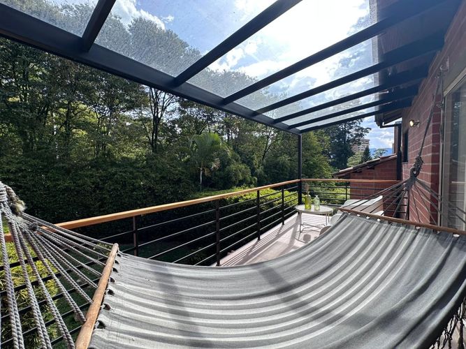 Casa de 3 alcobas en venta en El Tesoro, Medellín, 200 m² · foto 19 de 20