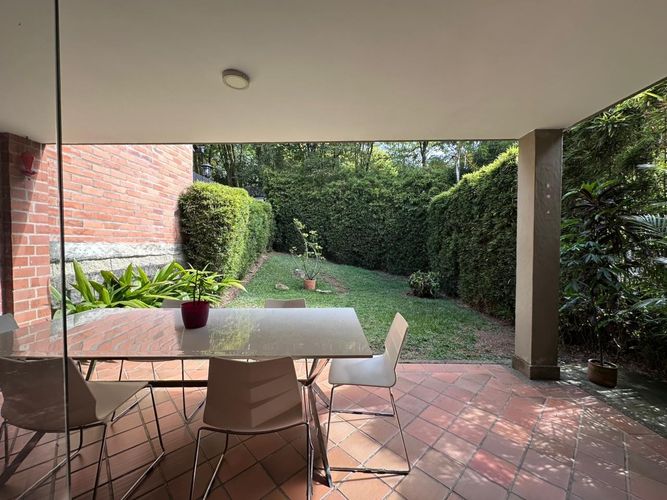 Casa de 3 alcobas en venta en El Tesoro, Medellín, 200 m² · foto 20 de 20
