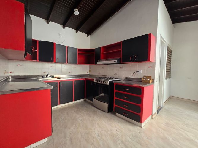 Oficina en arriendo en Belén, Medellín, 200 m² · foto 17 de 18