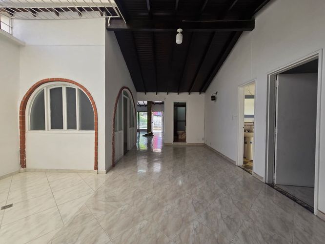 Oficina en arriendo en Belén, Medellín, 200 m² · foto 16 de 18