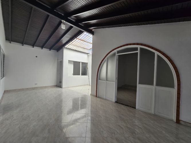 Oficina en arriendo en Belén, Medellín, 200 m² · foto 8 de 18