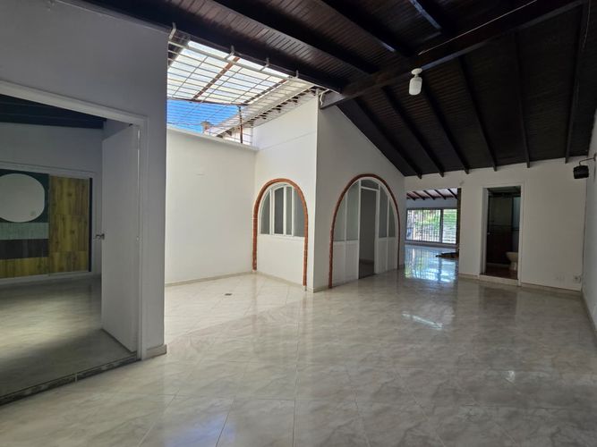 Oficina en arriendo en Belén, Medellín, 200 m² · foto 9 de 18