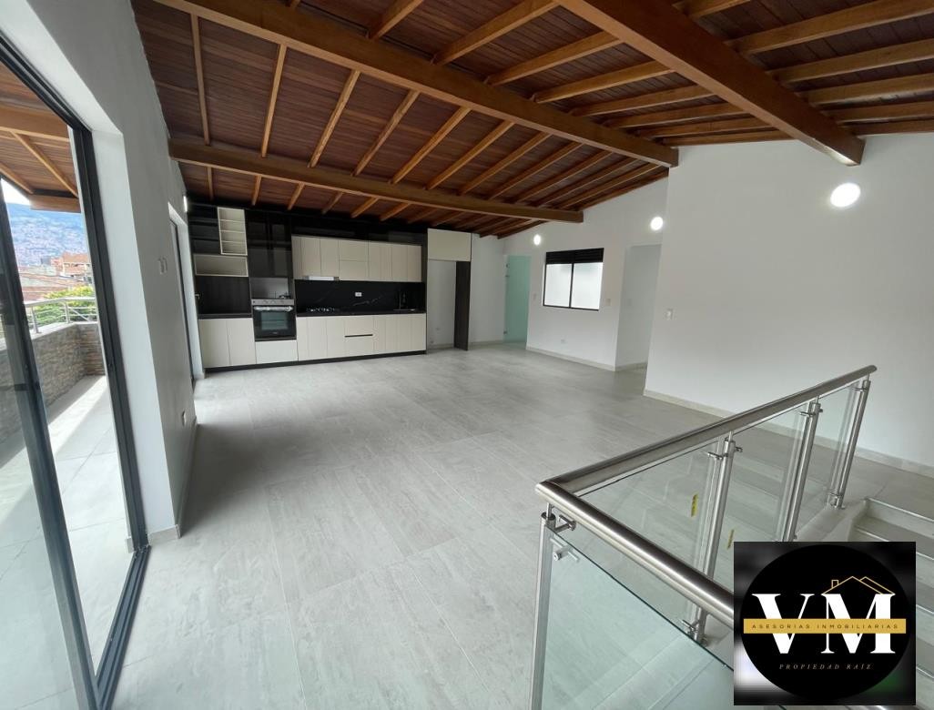 Apartamento en venta en Belén Miravalle, Medellín · foto 2 de 13