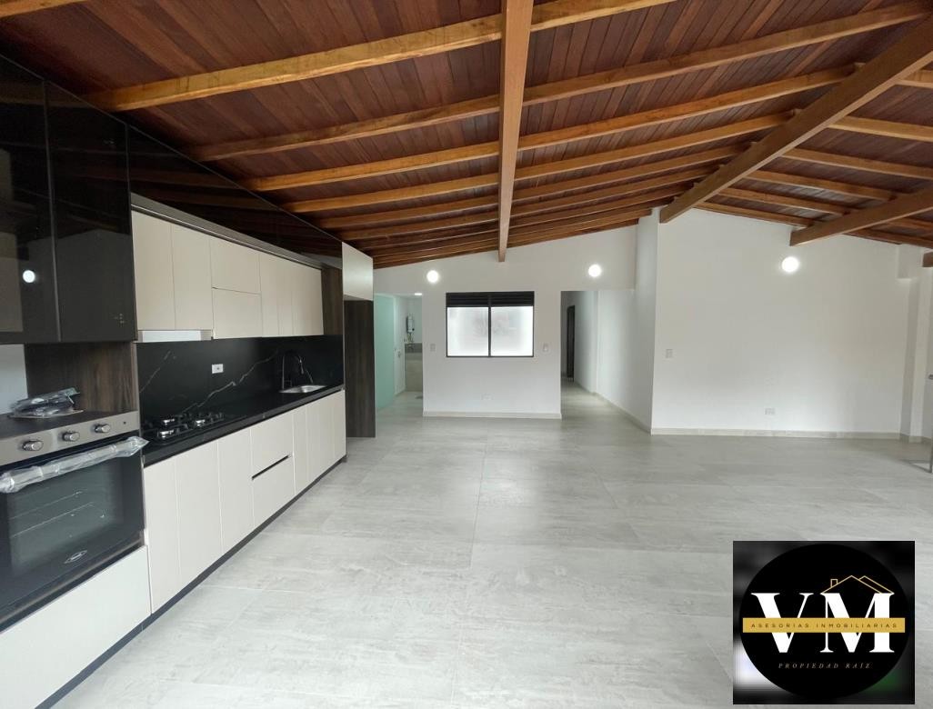 Apartamento en venta en Belén Miravalle, Medellín · foto 3 de 13