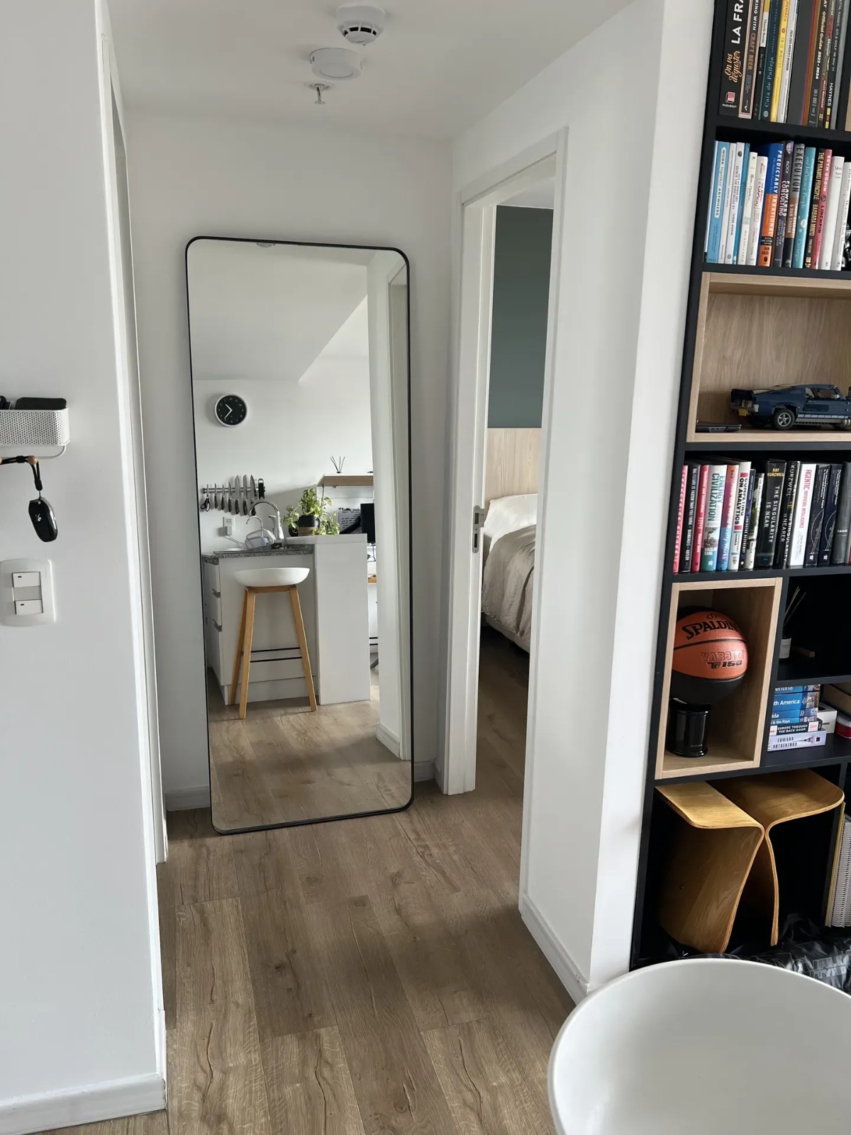 Apartamento en Alquiler Amoblado, Piso 16 con vista panorámica a la bahía. · Foto 7