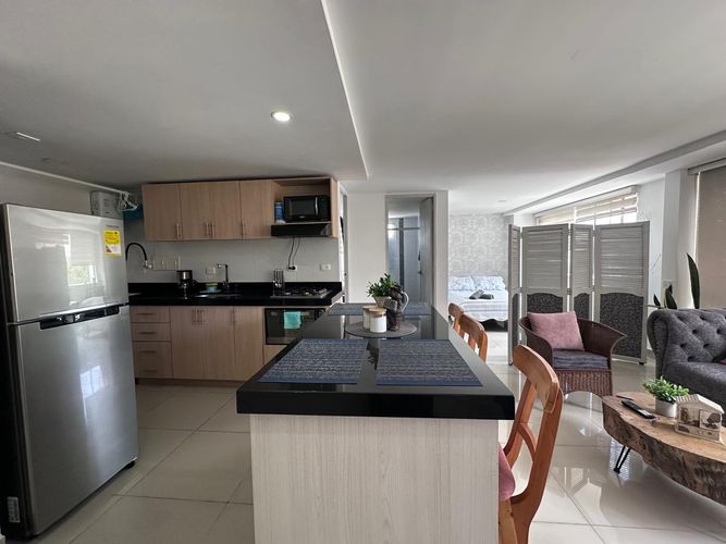 Apartamento de 2 alcobas en venta en El Poblado, Medellín, 50 m² · foto 7 de 17
